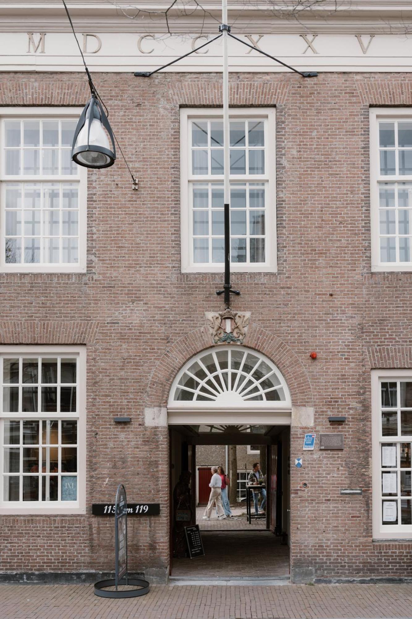 Stadsklooster Dordt Hotel&Hostel Dordrecht Exterior photo